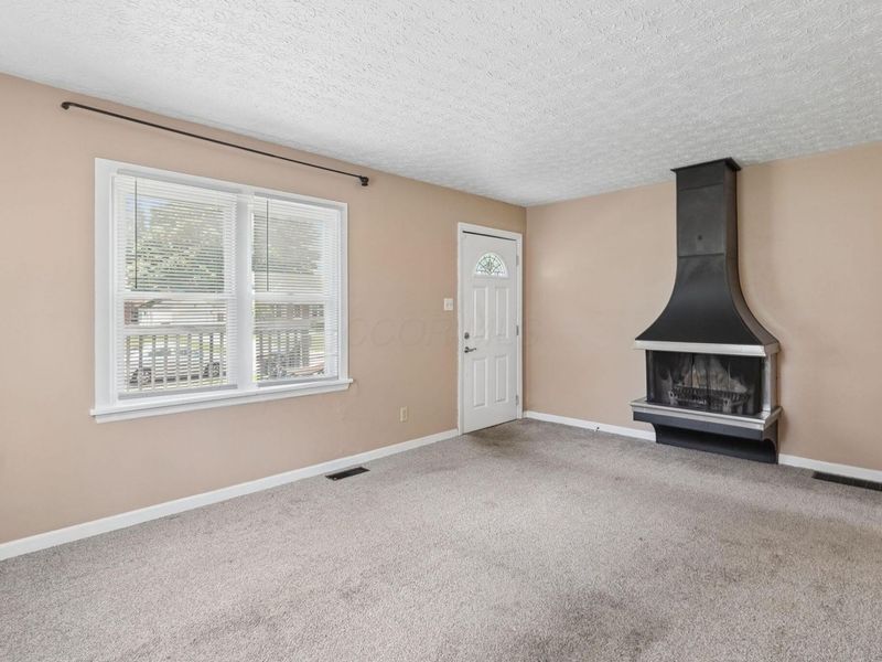 1010 Rose Place, Columbus, OH 43227 Photo 2