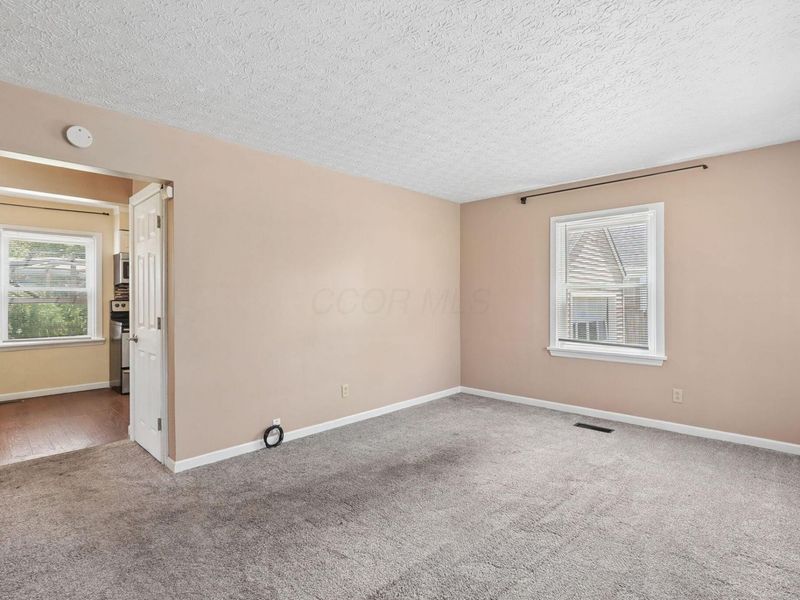 1010 Rose Place, Columbus, OH 43227 Photo 29