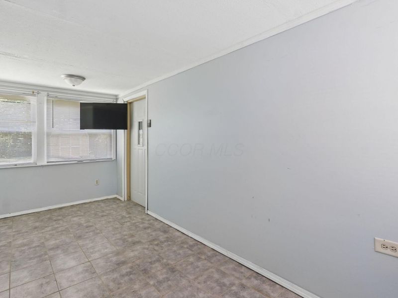 1010 Rose Place, Columbus, OH 43227 Photo 30