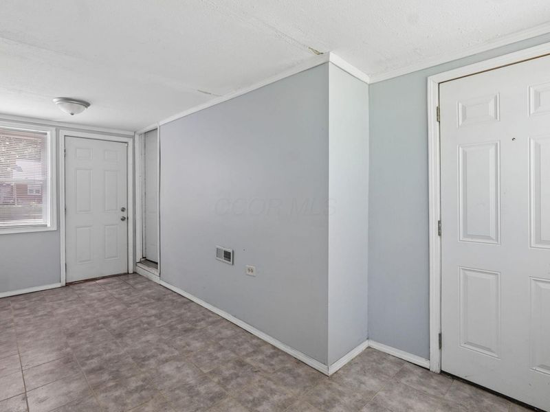 1010 Rose Place, Columbus, OH 43227 Photo 31