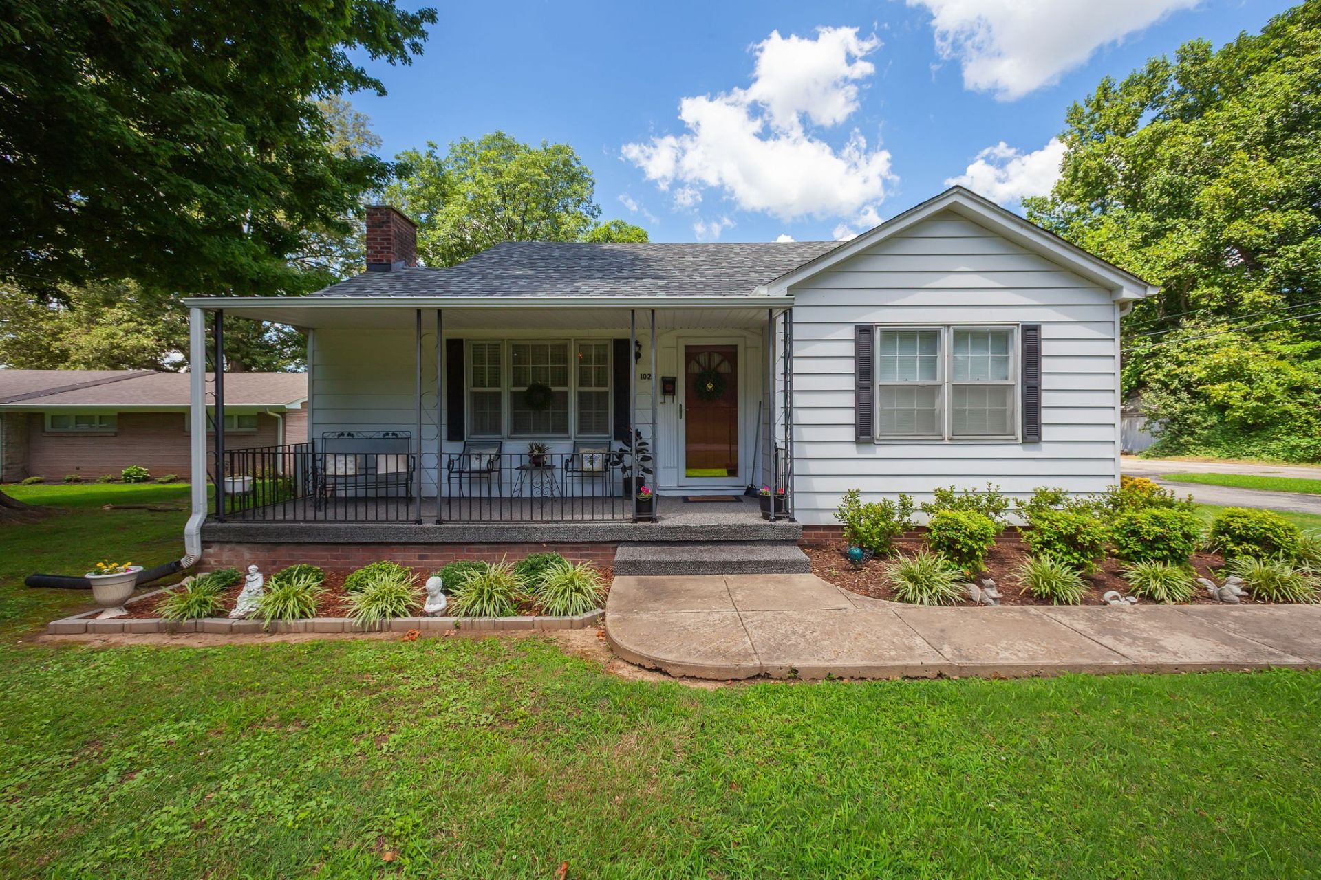 1026 S College St, Trenton, TN 38382 Main Photo