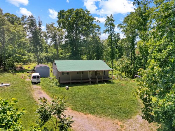 380 Shady Ln , Gainesboro, TN 38562