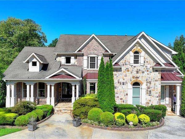 1375 Tree Lane, Snellville, GA 30078