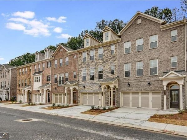 1329 Rosen Road, Unit 35, Brookhaven, GA 30319