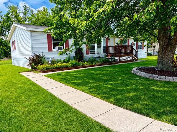 14 Hampi Court, Gaines Twp, MI 48473