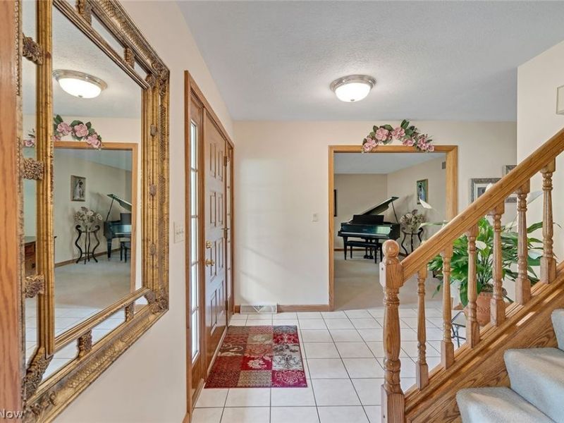 5901 Sharon Drive , Youngstown, OH 44512 Photo 10