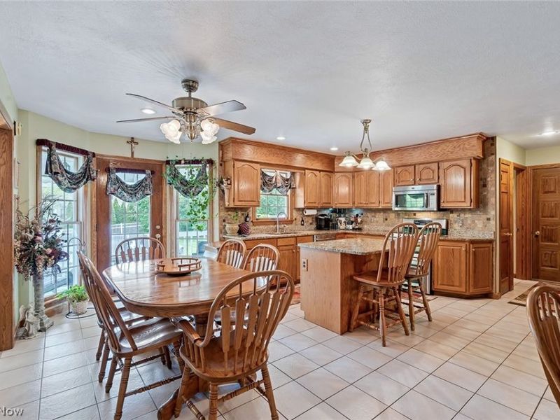 5901 Sharon Drive , Youngstown, OH 44512 Photo 16