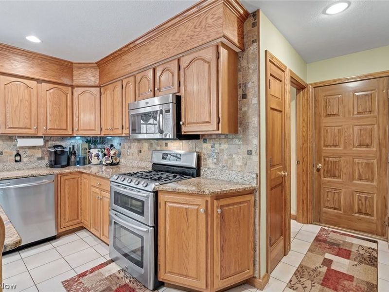 5901 Sharon Drive , Youngstown, OH 44512 Photo 20