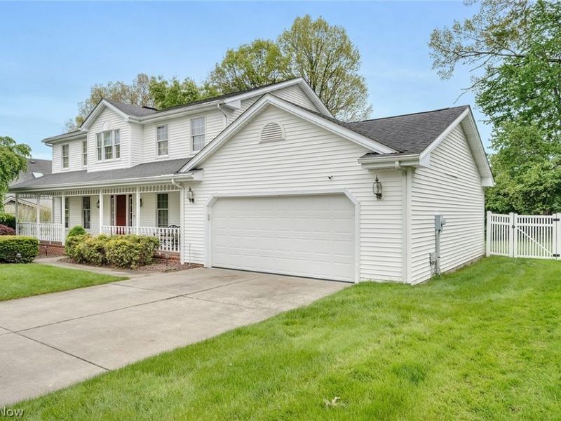 5901 Sharon Drive , Youngstown, OH 44512 Photo 3