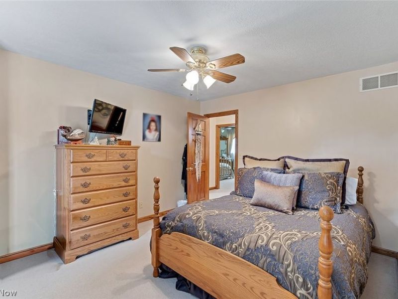 5901 Sharon Drive , Youngstown, OH 44512 Photo 36