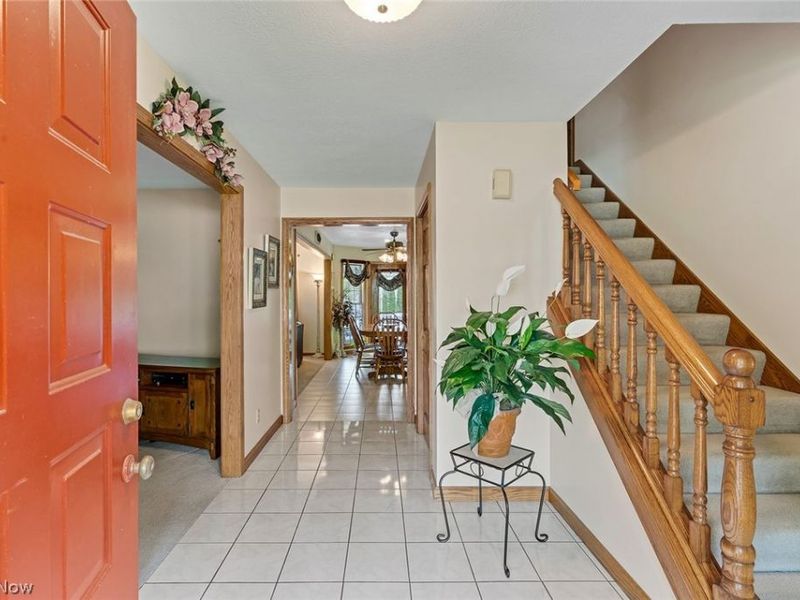 5901 Sharon Drive , Youngstown, OH 44512 Photo 9