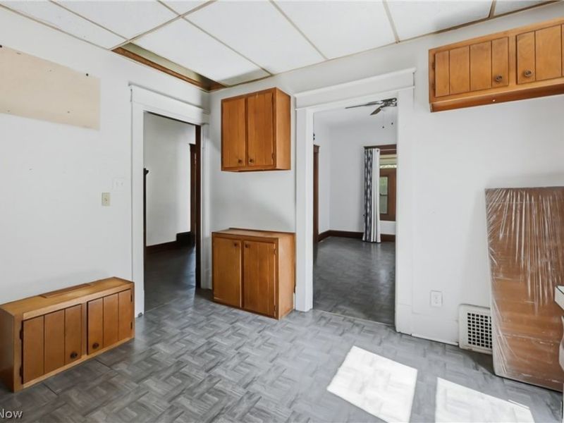 121 Olive Street , Girard, OH 44420 Photo 4