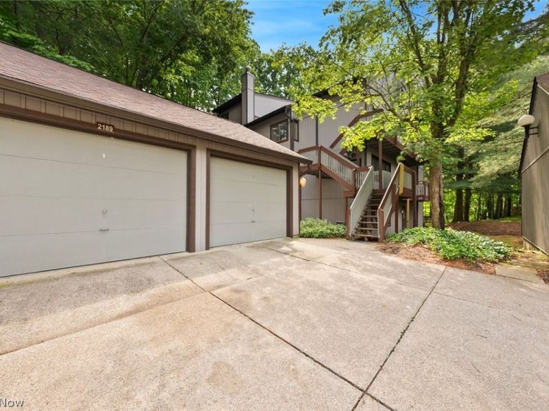 2189 Pinebrook Trail , Cuyahoga Falls, OH 44223 Photo 2