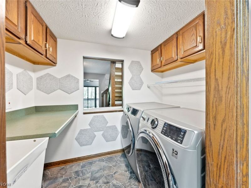 2189 Pinebrook Trail , Cuyahoga Falls, OH 44223 Photo 20