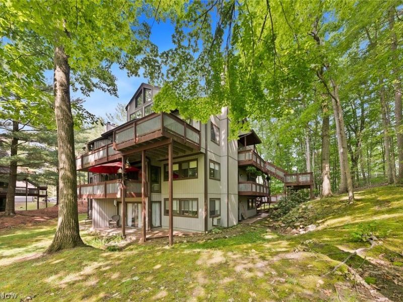 2189 Pinebrook Trail , Cuyahoga Falls, OH 44223 Photo 50