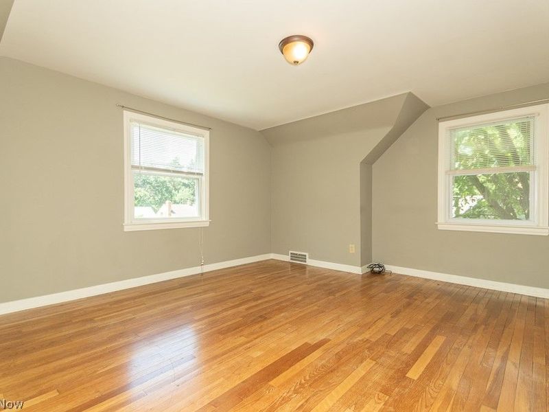 1535 Laclede Road , South Euclid, OH 44121 Photo 19