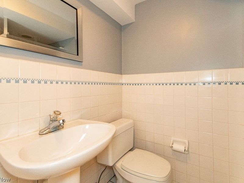1535 Laclede Road , South Euclid, OH 44121 Photo 33