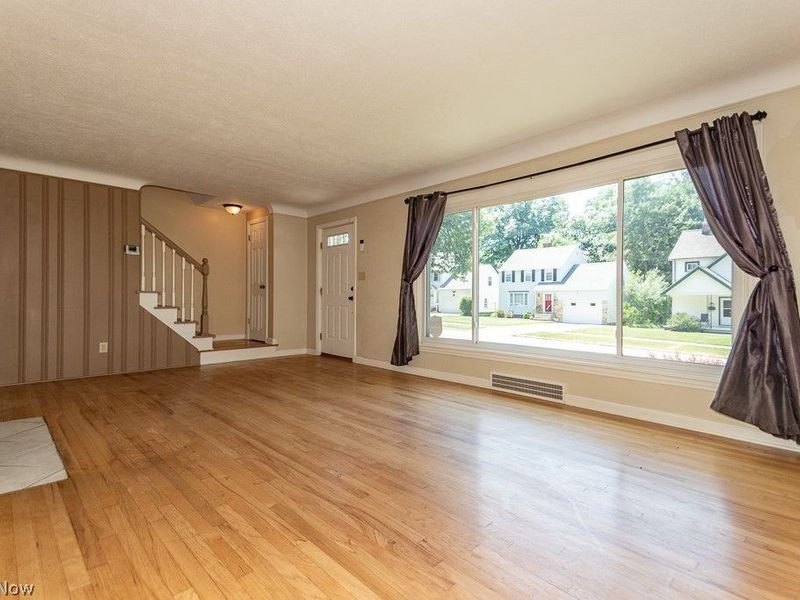 1535 Laclede Road , South Euclid, OH 44121 Photo 7