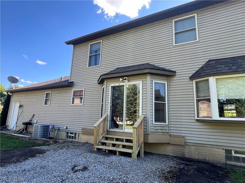 187 Kingsbury Point , Madison, OH 44057 Photo 16