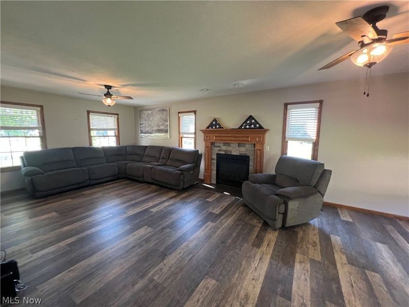 187 Kingsbury Point , Madison, OH 44057 Photo 7