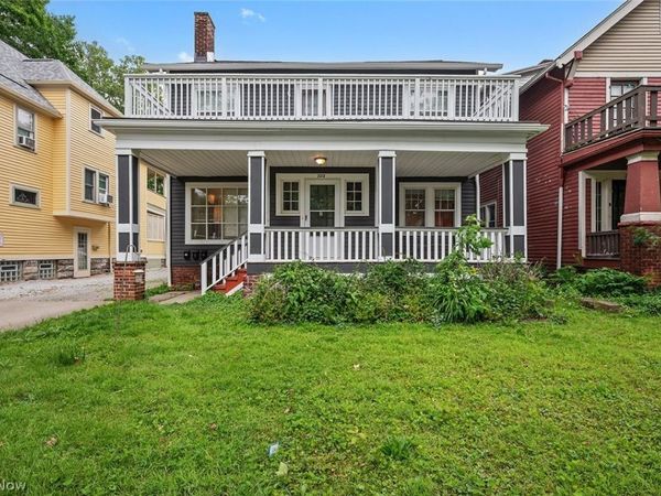 2313 Grandview Avenue , Cleveland Heights, OH 44106