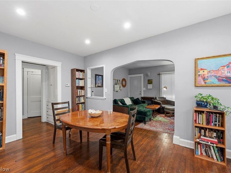 2313 Grandview Avenue , Cleveland Heights, OH 44106 Photo 5