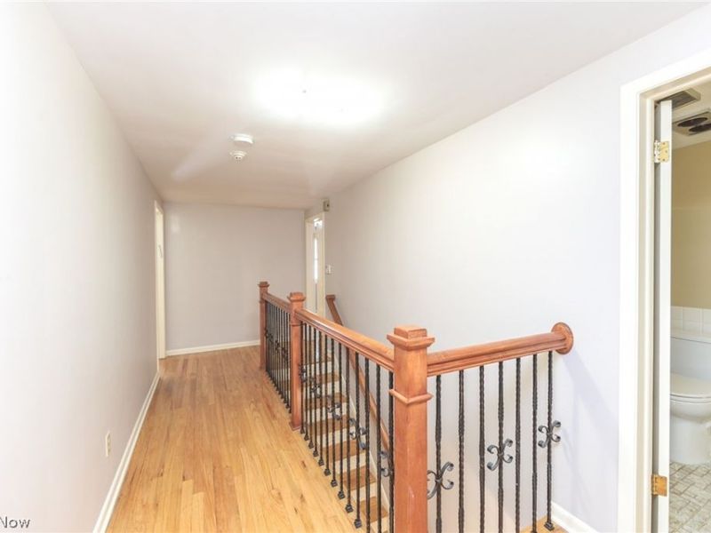 23721 Greenlawn Avenue , Beachwood, OH 44122 Photo 19