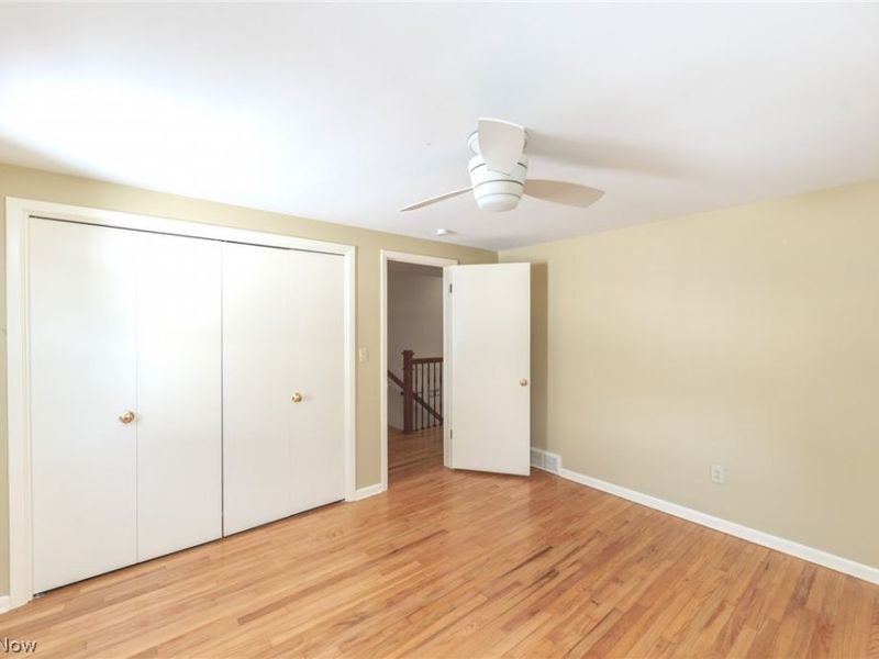 23721 Greenlawn Avenue , Beachwood, OH 44122 Photo 27
