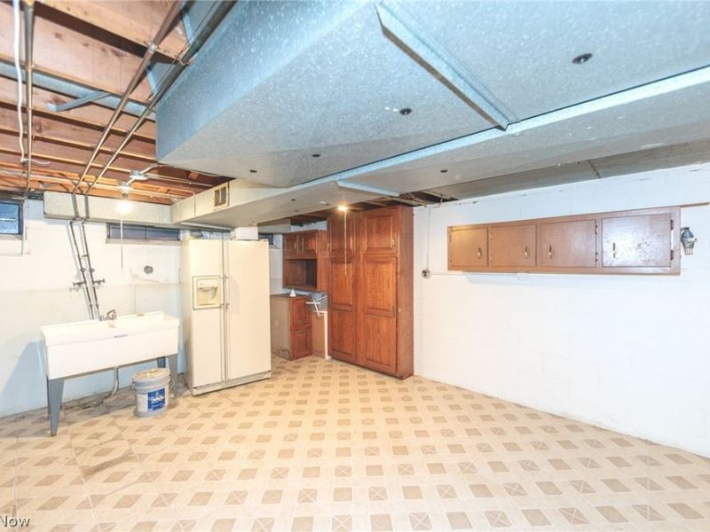 23721 Greenlawn Avenue , Beachwood, OH 44122 Photo 35
