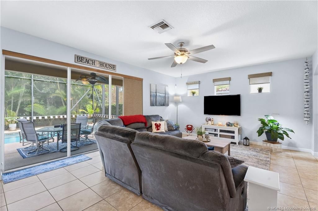 5935 SE Crooked Oak Avenue, Hobe Sound, FL 33455 Photo