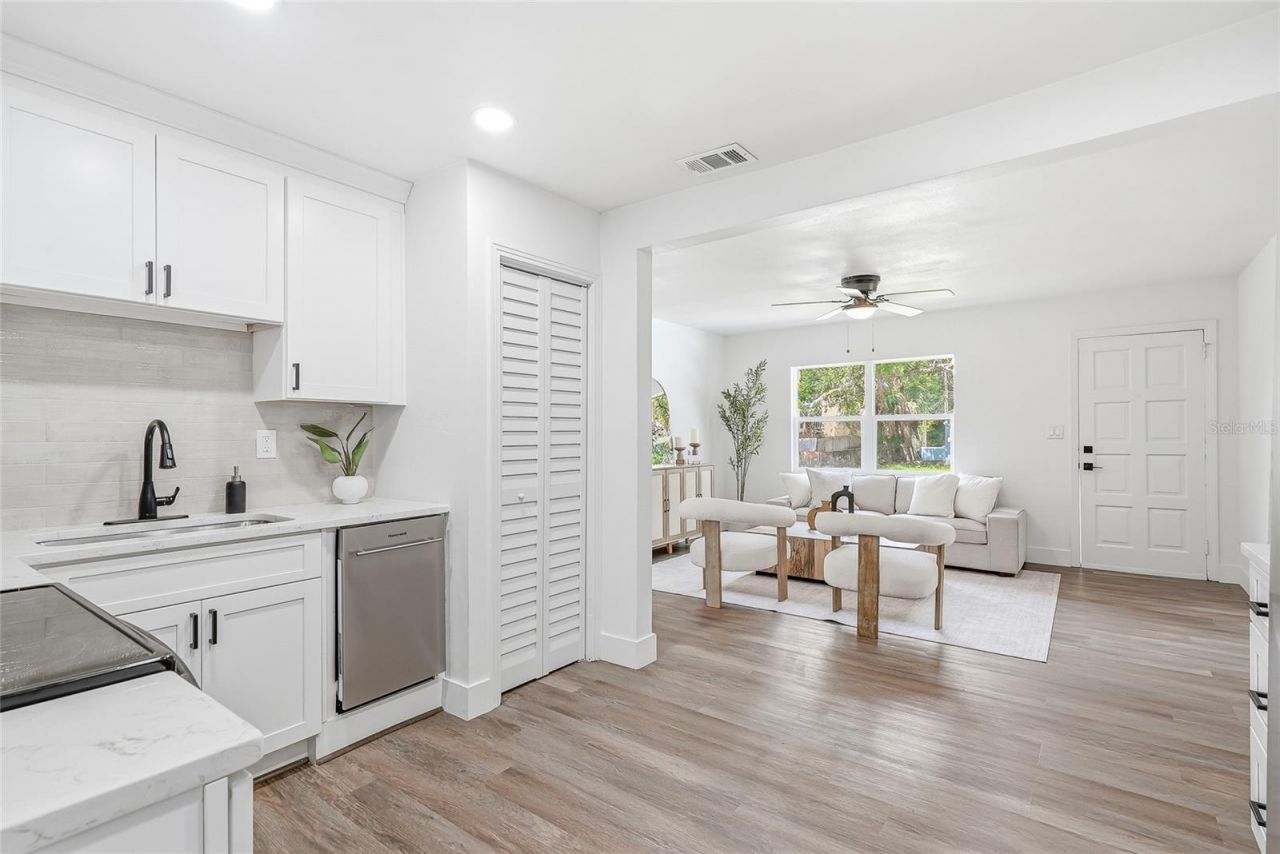 2534 19th Street S, Saint Petersburg, FL 33712 Photo