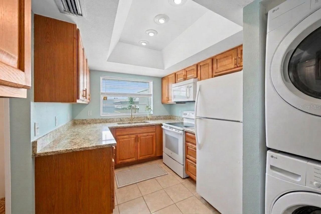 5964 7th Avenue W, Unit 5964, Bradenton, FL 34209 Photo