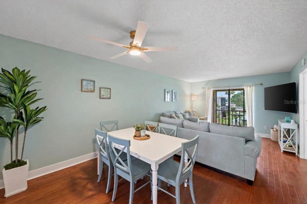 5964 7th Avenue W, Unit 5964, Bradenton, FL 34209 Photo