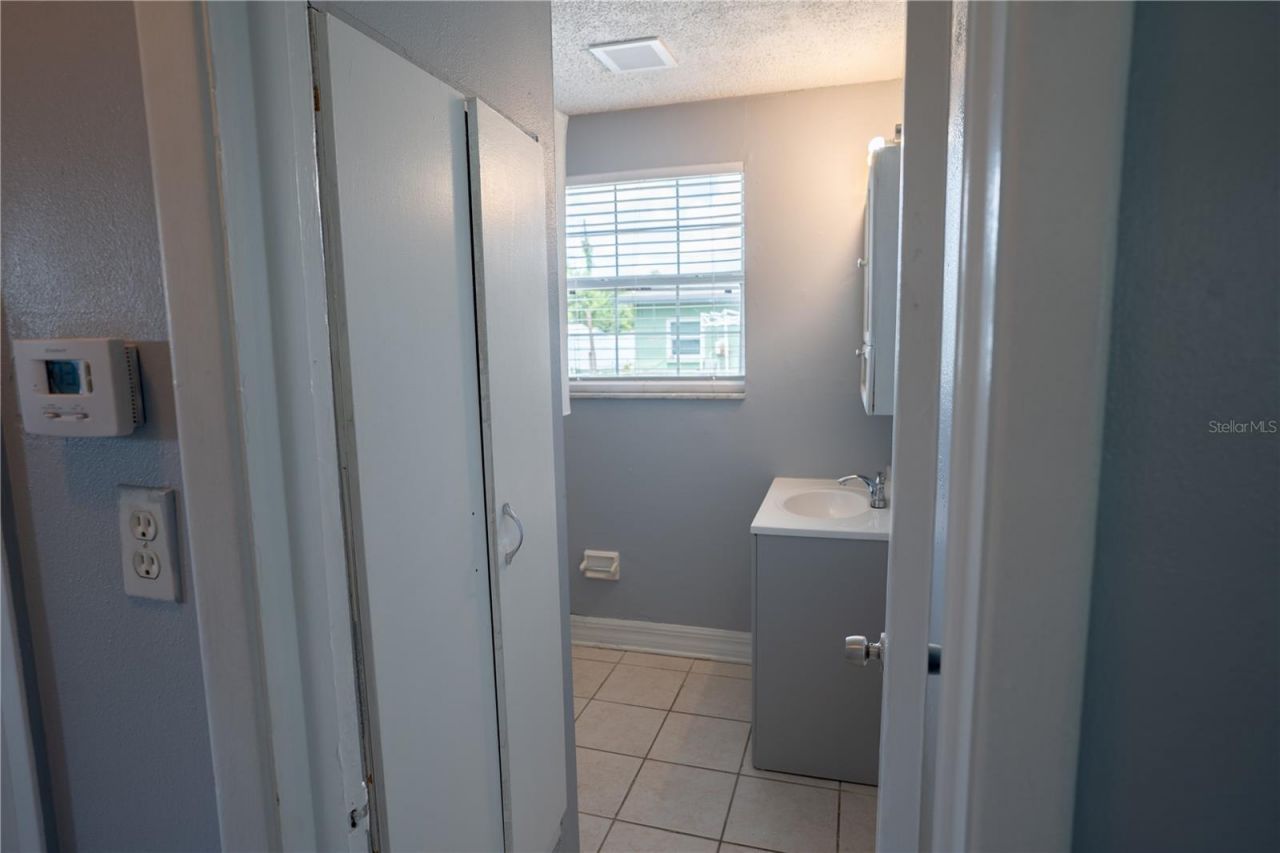 711 Mason Street, Brandon, FL 33511 Photo
