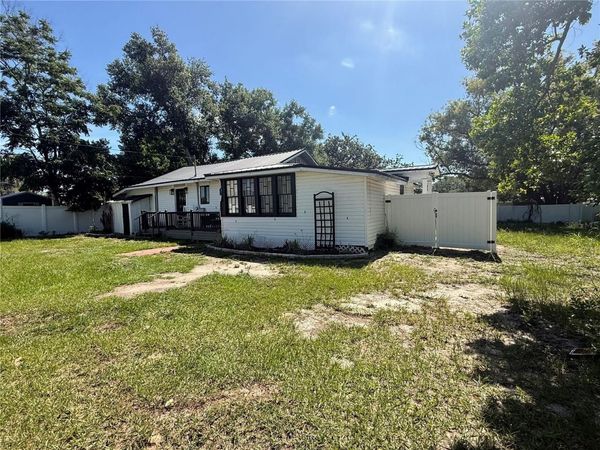 650 9TH STREET NE, WINTER HAVEN, FL 33881