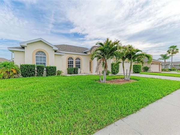 3213 45TH AVENUE E, BRADENTON, FL 34203
