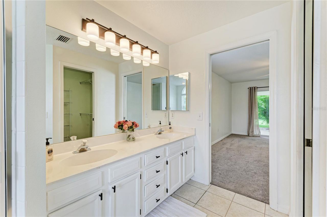 3213 45th Avenue E, Bradenton, FL 34203 Photo