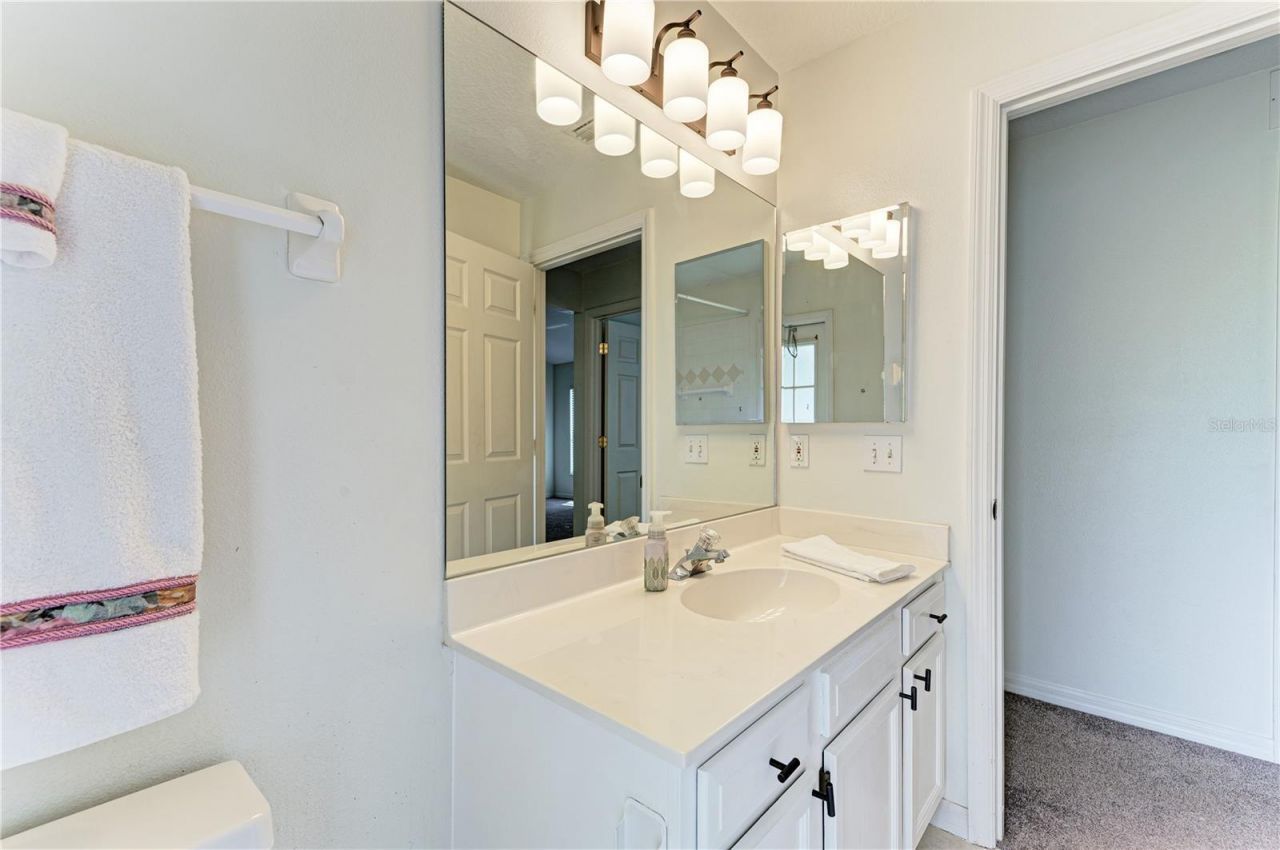 3213 45th Avenue E, Bradenton, FL 34203 Photo