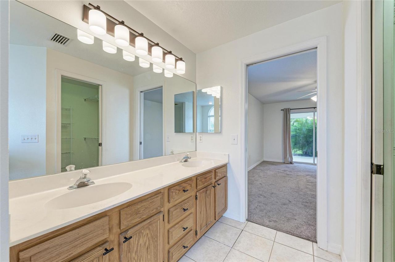 3213 45th Avenue E, Bradenton, FL 34203 Photo