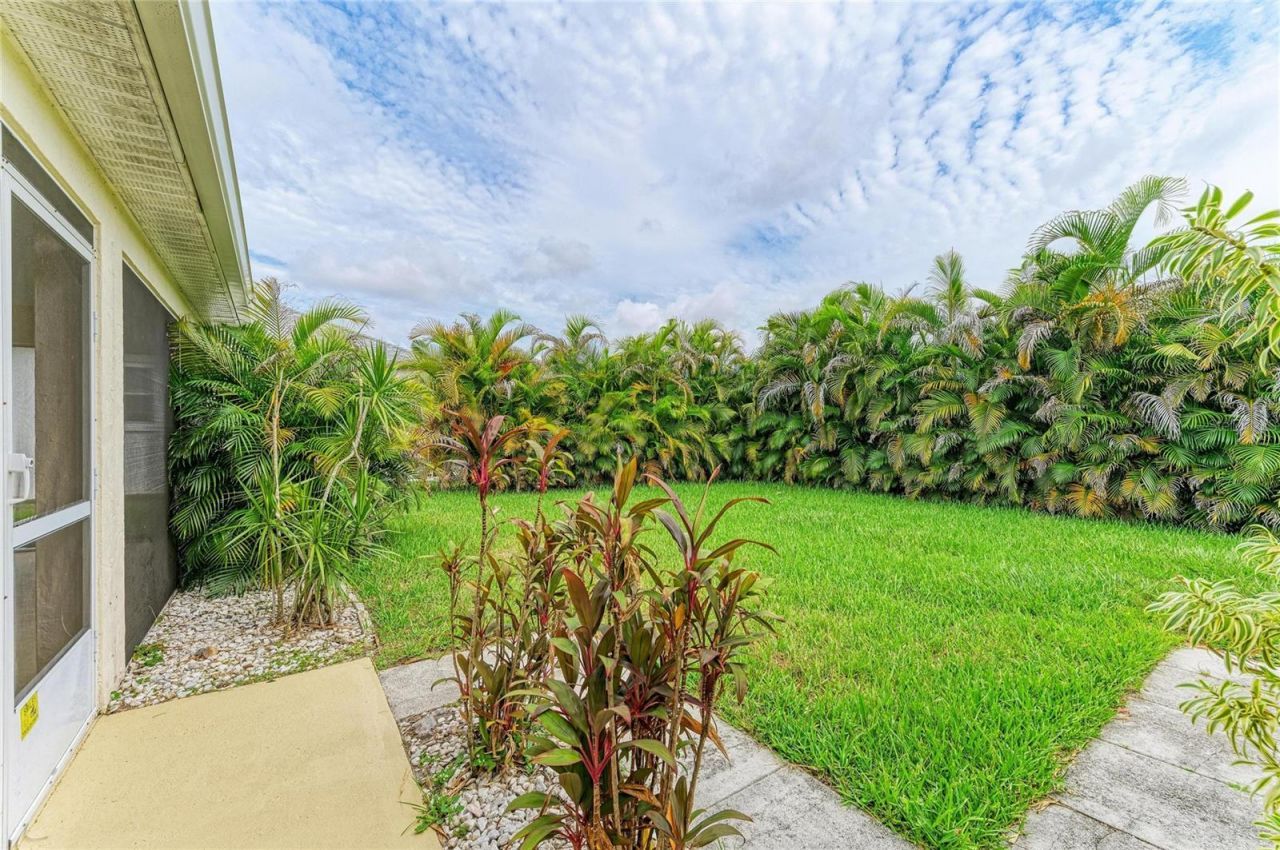 3213 45th Avenue E, Bradenton, FL 34203 Photo