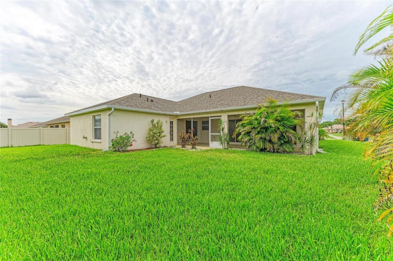 3213 45th Avenue E, Bradenton, FL 34203 Photo