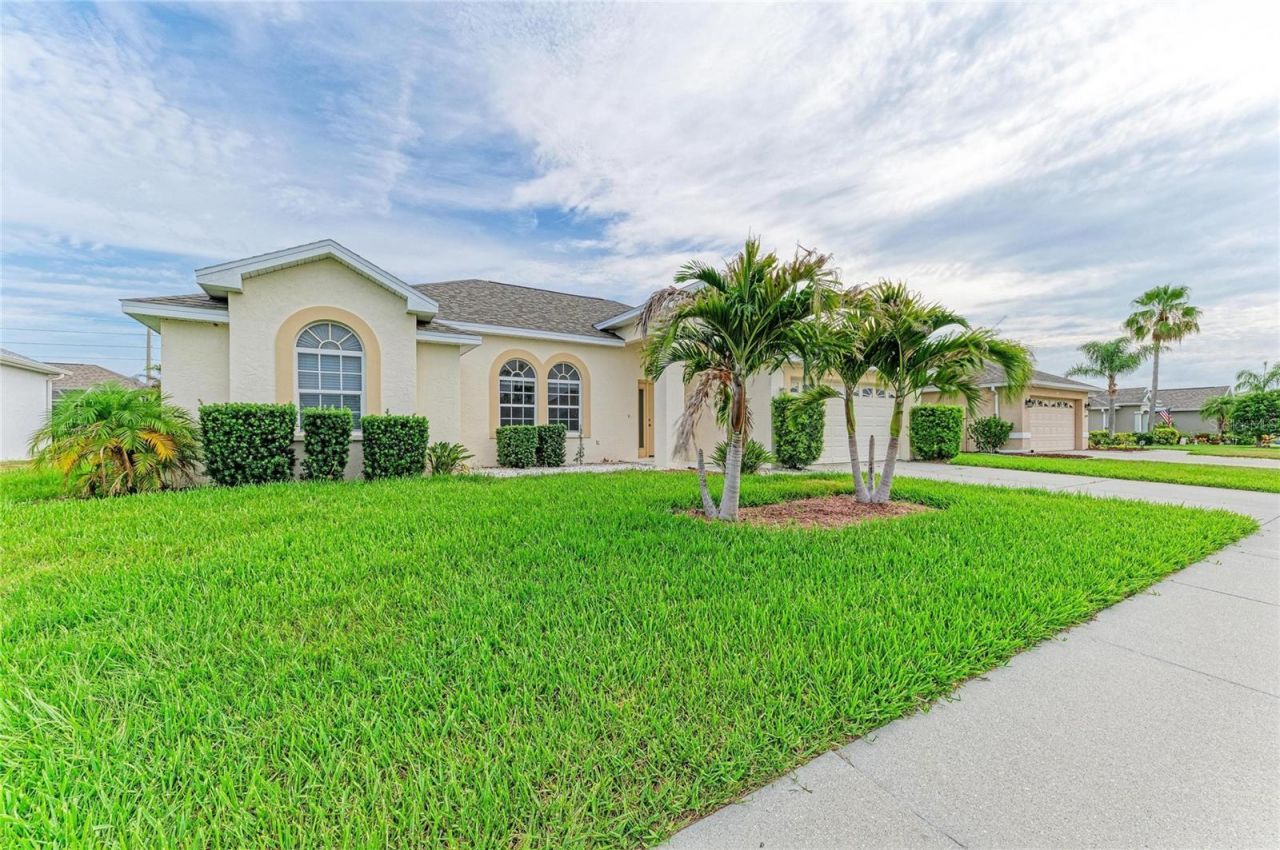 3213 45th Avenue E, Bradenton, FL 34203 Photo