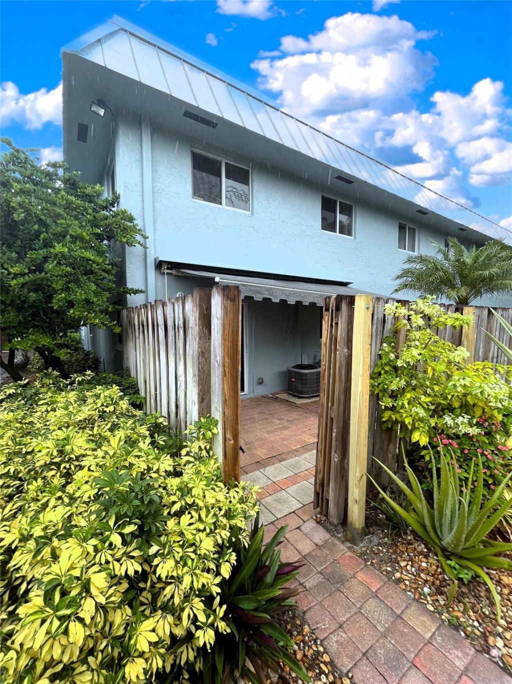 1460 NE 18th Street, Unit 104, Fort Lauderdale, FL 33305 Photo