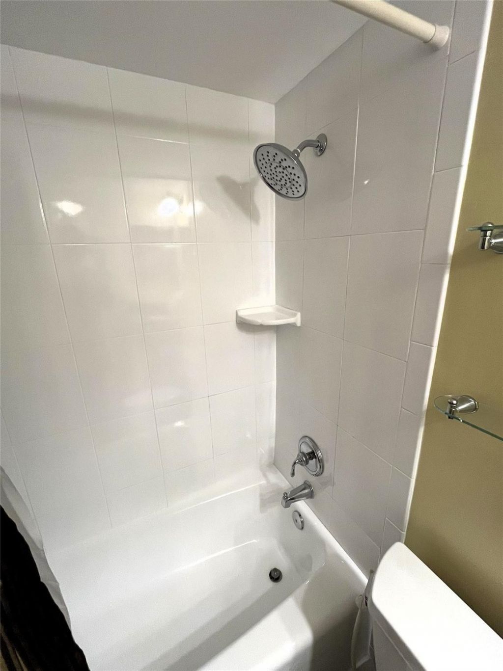 1460 NE 18th Street, Unit 104, Fort Lauderdale, FL 33305 Photo