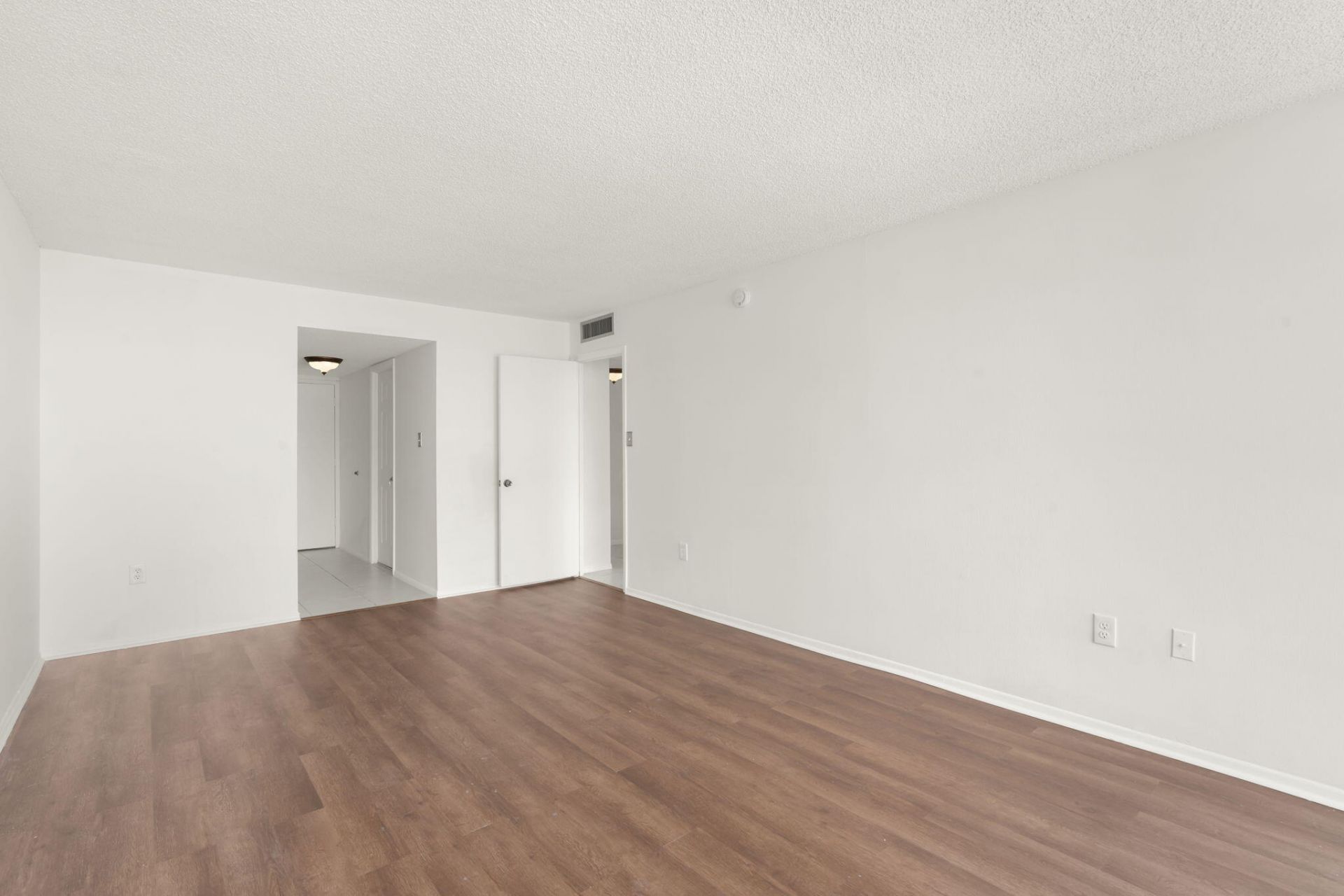 18011 Biscayne Boulevard, Unit 1704-1, Aventura, FL 33160 Photo