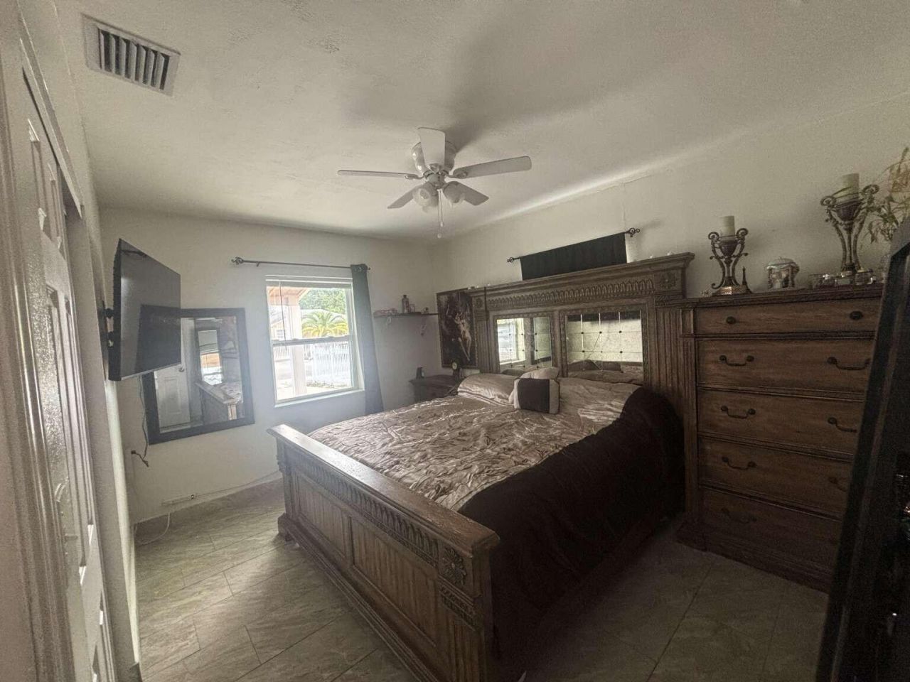 750 NE 4th Place, Hialeah, FL 33010 Photo