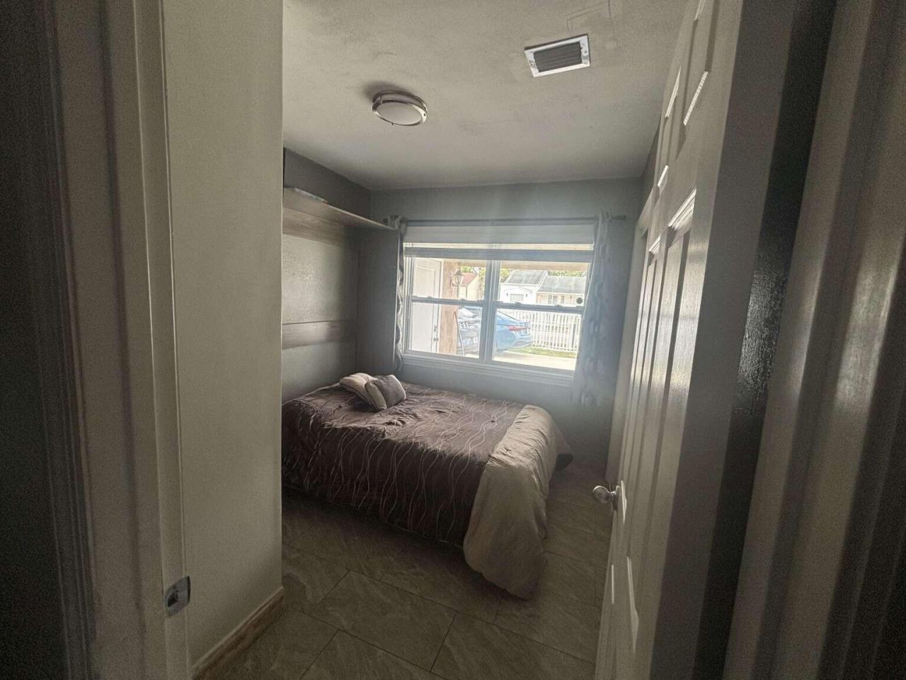 750 NE 4th Place, Hialeah, FL 33010 Photo