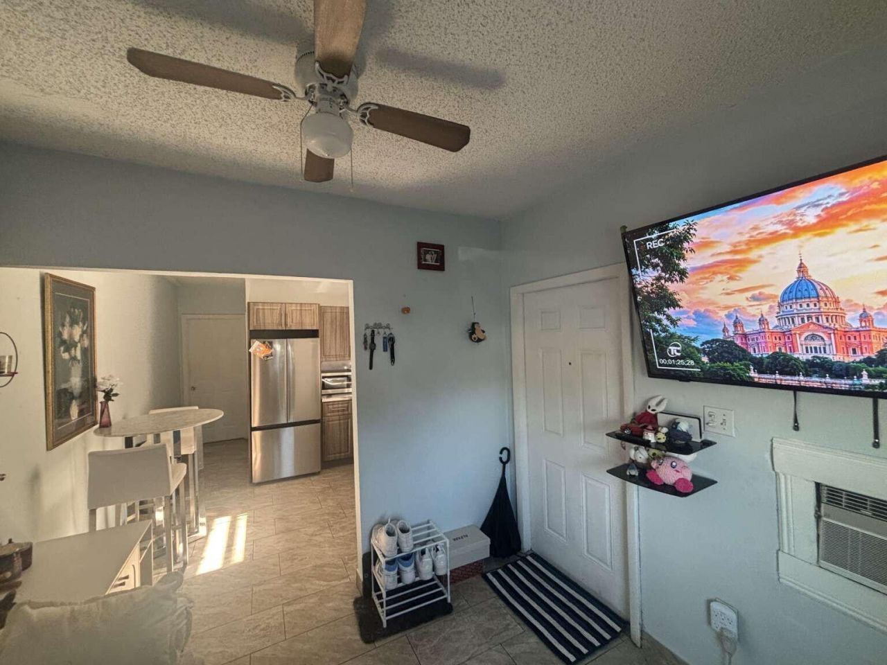 750 NE 4th Place, Hialeah, FL 33010 Photo