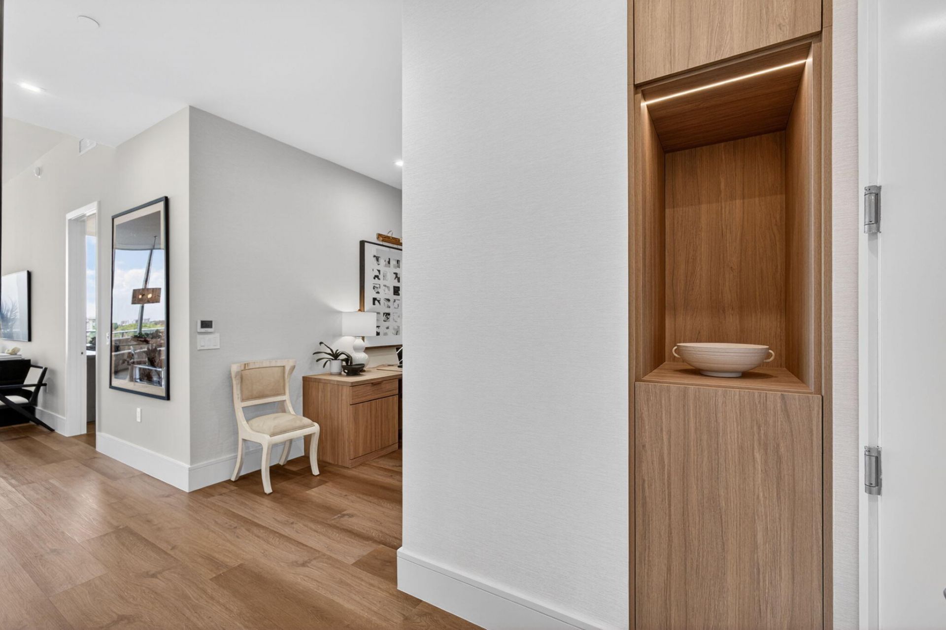 220 Lake Shore Drive, Unit 613, Lake Park, FL 33403 Photo