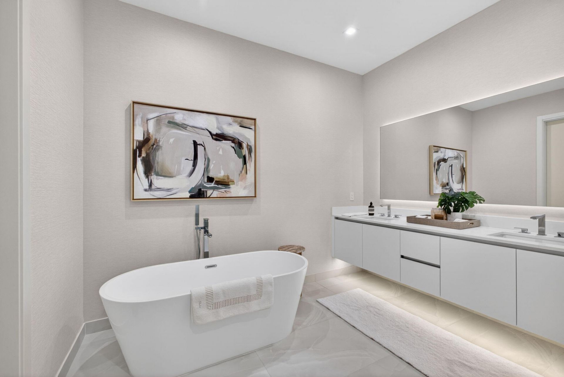 220 Lake Shore Drive, Unit 613, Lake Park, FL 33403 Photo